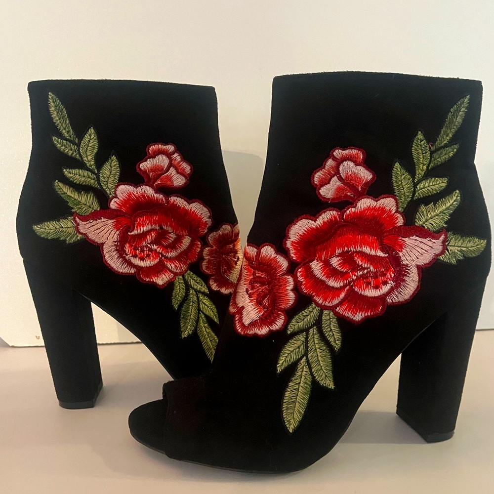 Floral Embroidered Black Peep-toe Ankle Boots, NWT